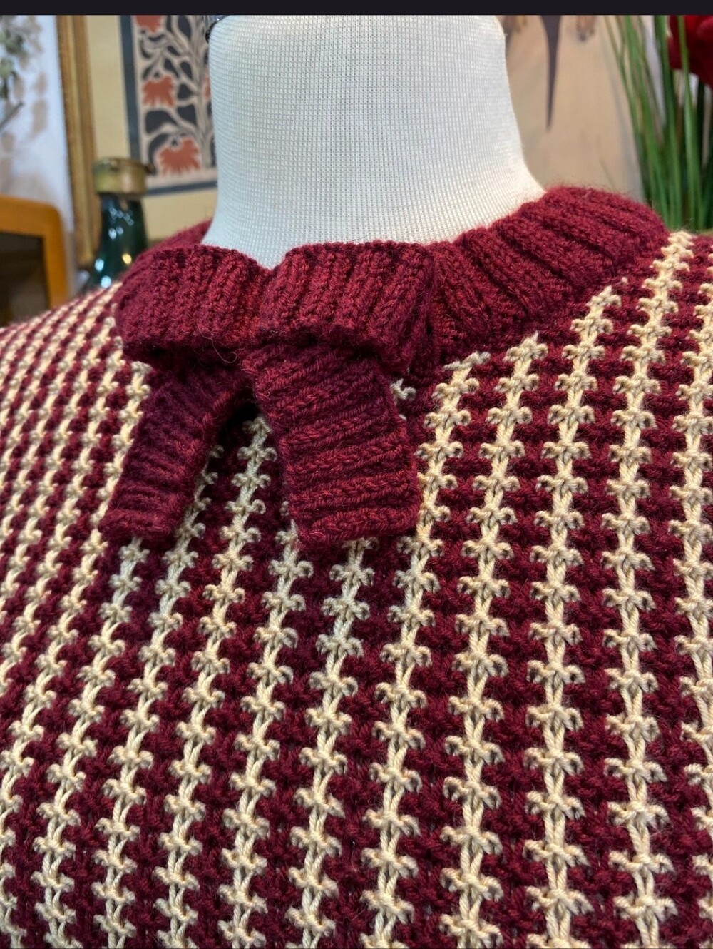 1940s Reproduction Sweater - Picture 3 of 9